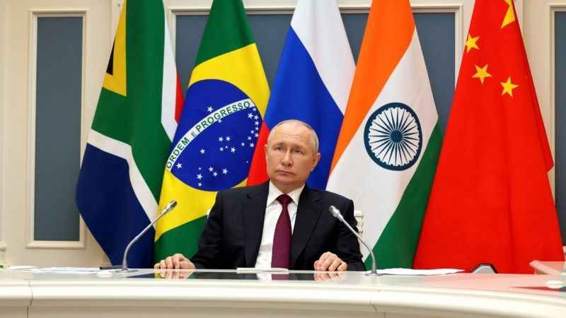 Putin: "Batı tarafından başlatılan savaşa son vermek istiyoruz"
